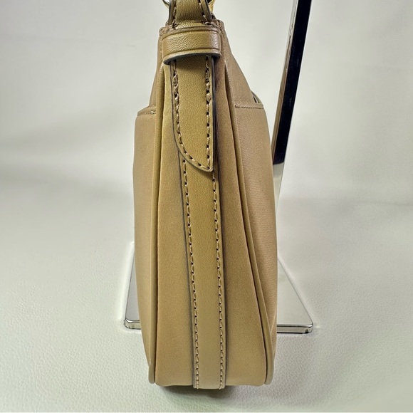 NEW Women’s Michael Kors Jet Set Medium Nylon Pochette Shoulder Bag/Crossbody - Picture 8 of 9